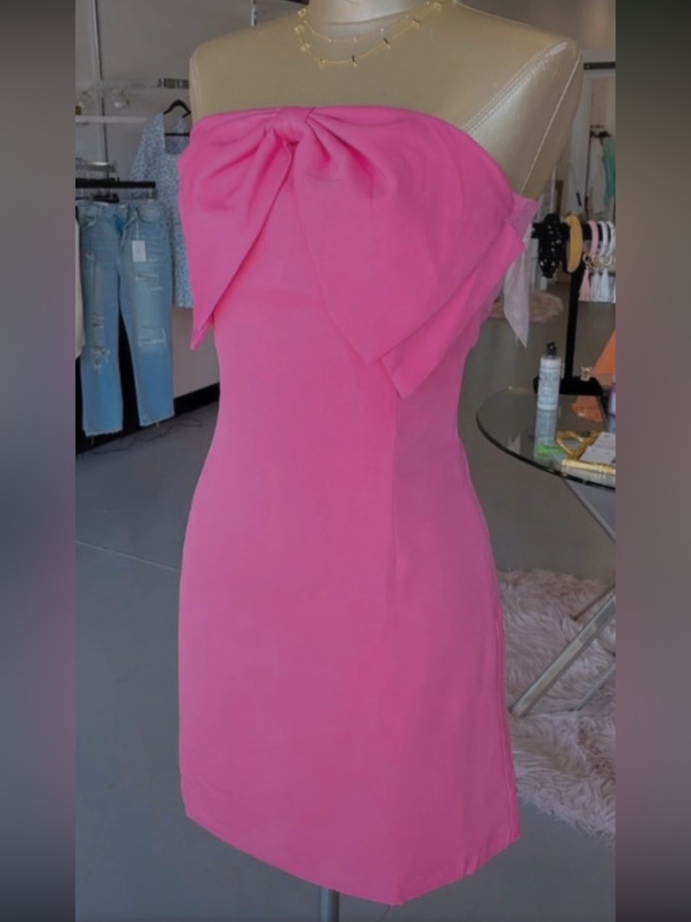 Pink Bow Dress - Picture 4 of 4
